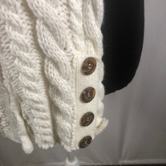 Aimee Lynn Ivory Button-Hem Knit Scarf — One Size — RN 95304 - Picture 11 of 16